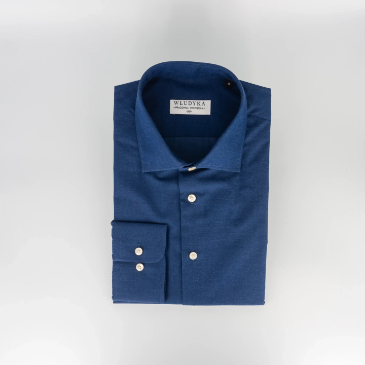 Granatowa koszula z bawełny