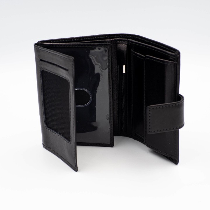 Pionowy portfel skórzany z zapięciem