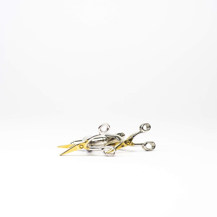 Spinki w kształcie nożyczek