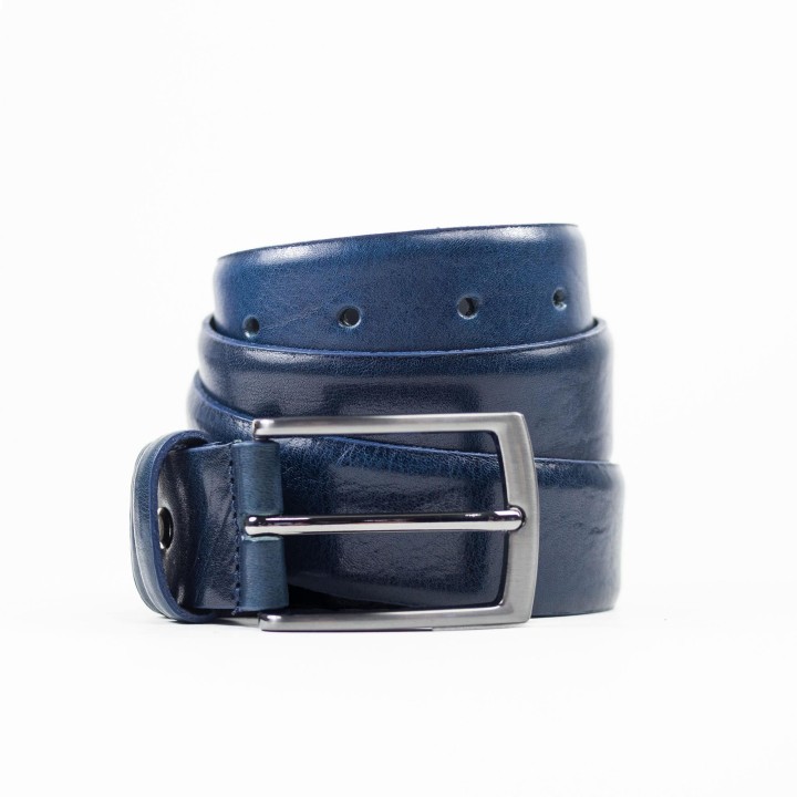 Niebieski pasek ze skóry licowej